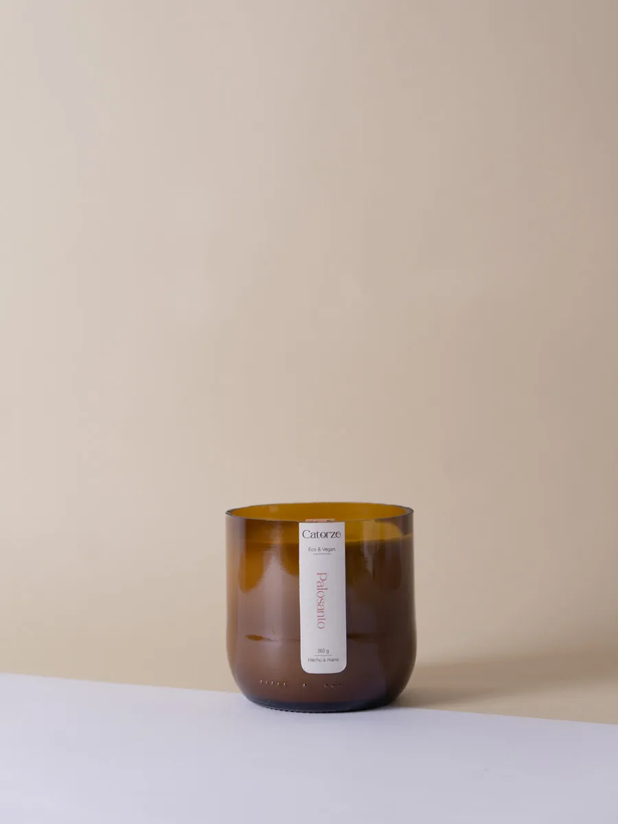 Palosanto · 125 | 260g · Vela Artesanal de Cera de Soja - Imagen 2