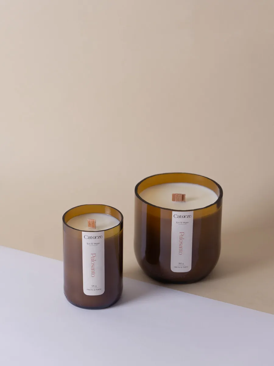 Palosanto · 125 | 260g · Vela Artesanal de Cera de Soja