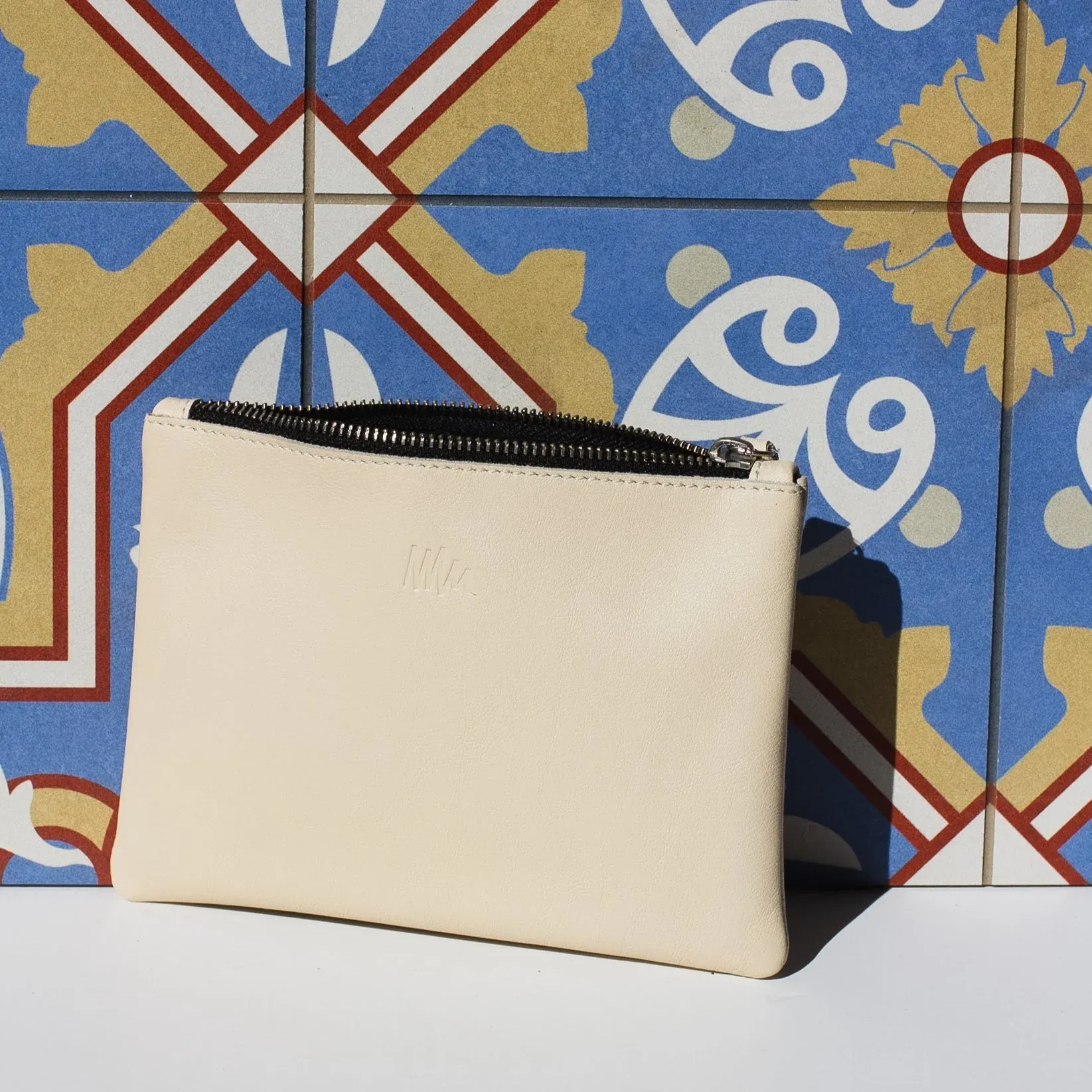 Cartera de cuero cruda