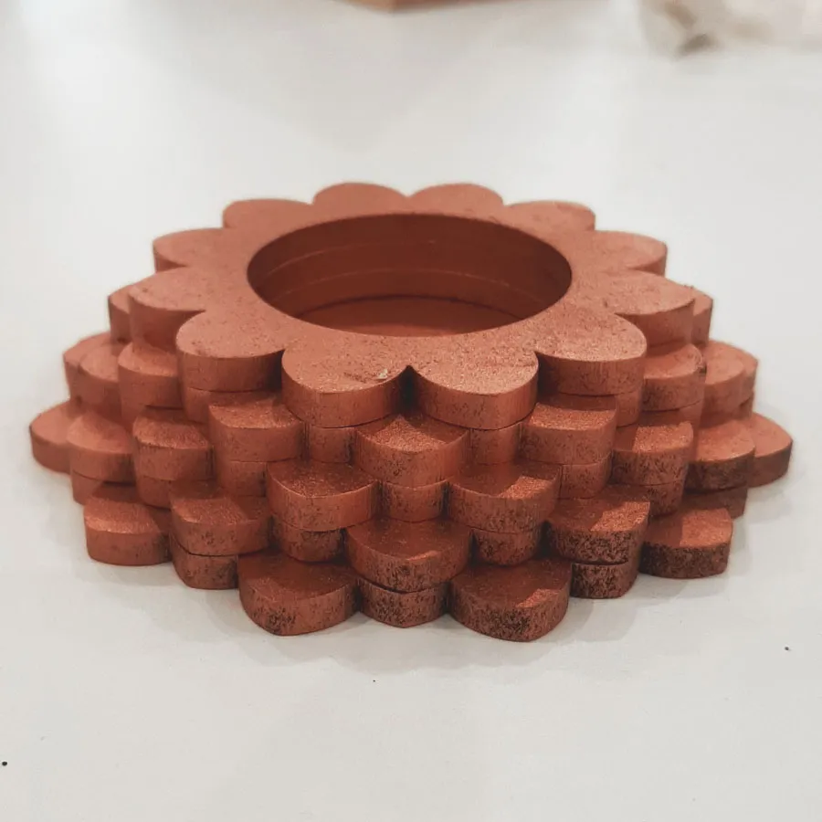 Juego de Portavelas Flor Dalia en madera color cobre - Imagen 4