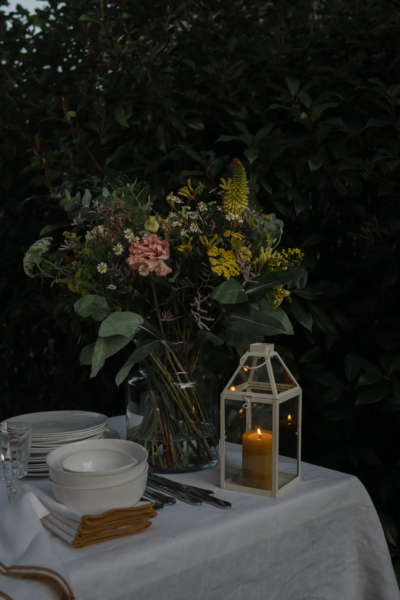 Vela cilíndrica de cera de abeja, Lucía - Imagen 4