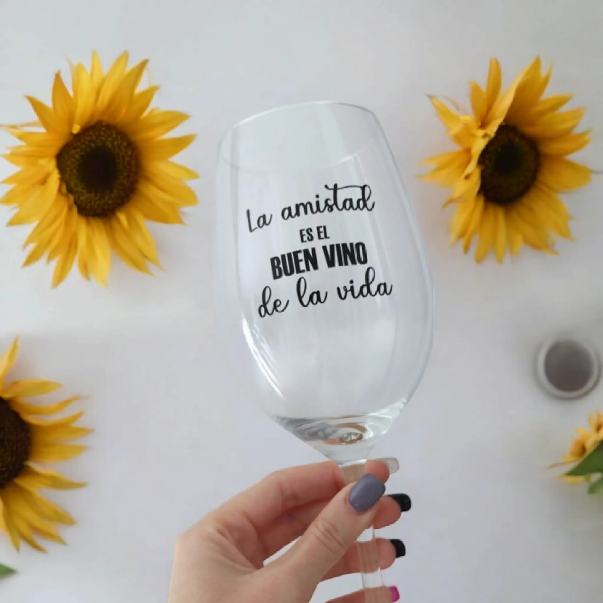 Copa de vino personalizada para amigas