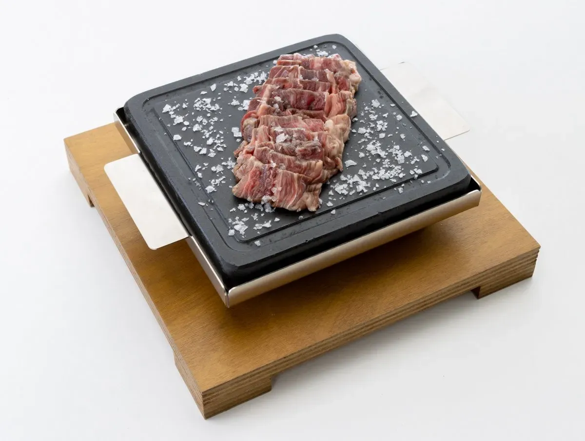 Piedra para carne a la piedra 20×20 3cm + soporte inox + base madera - Imagen 5