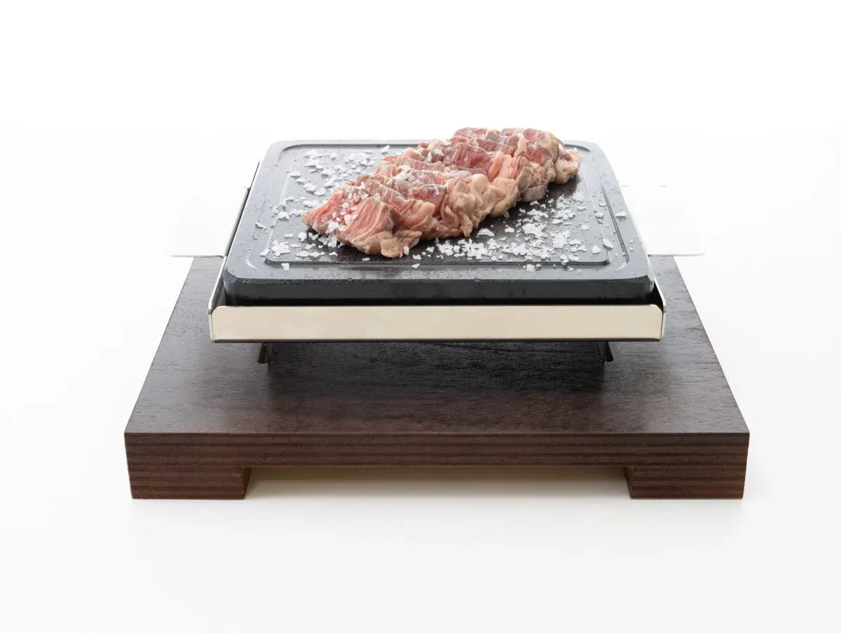 Piedra para carne a la piedra 20×20 3cm + soporte inox + base madera wengue - Imagen 2