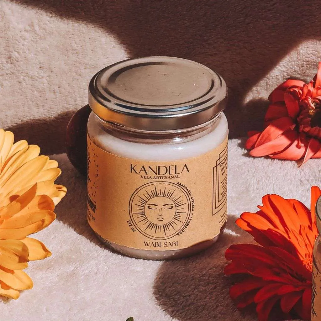 Vela aromática fresas, frambuesas y ciruela - Imagen 2