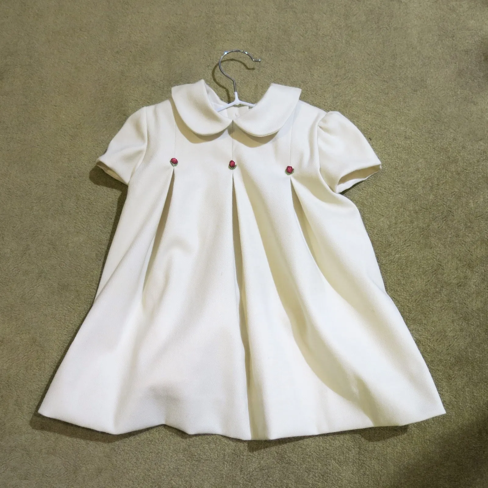 Vestido niña color marfil con cuello bebé