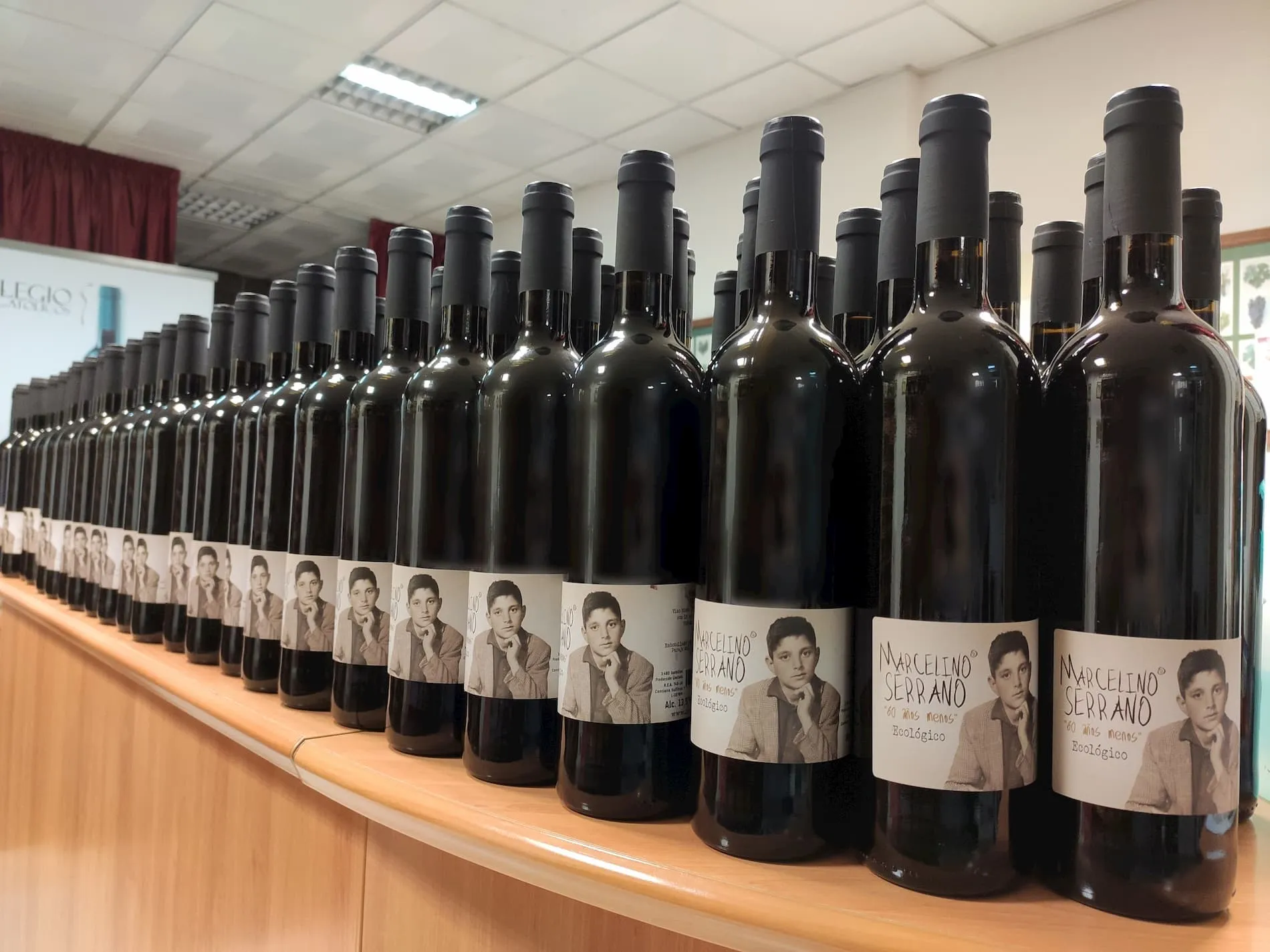 Vino tinto »Marcelino Serrano, 60 años menos» - Imagen 3